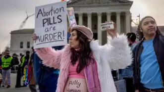 Texas Bill Takes Aim at Online Speech About Abortion Pills